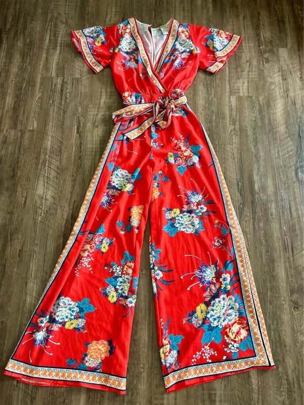 Flying Tomato Tropical Floral Jumpsuit Size Small Womens